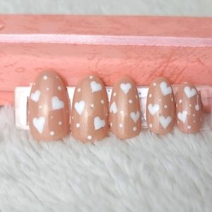 Heart Press-on Nails